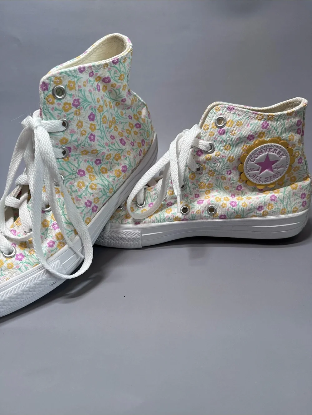 Converse Chuck Taylor All Star Hi Ditsy Floral White Pink Gold Junior Size 5